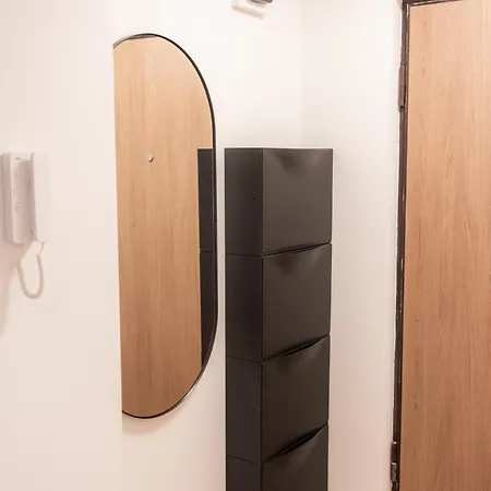 Cherry Apartment *